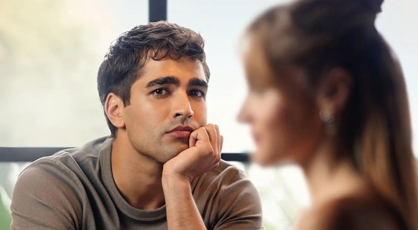 مسلسل لن يحدث لنا شيء الحلقة 4 مدبلجة